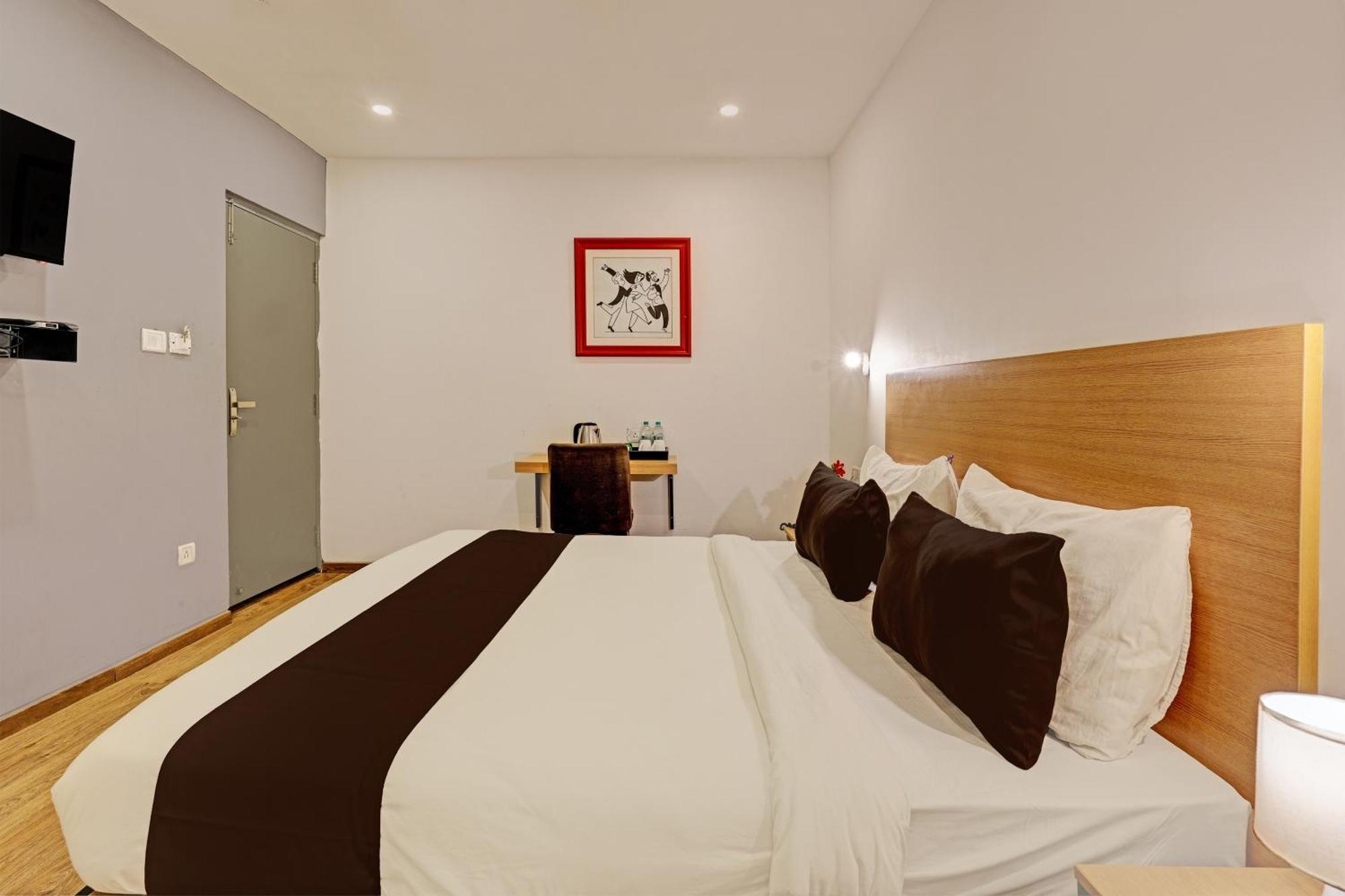 Super Townhouse Ramamurthy Nagar Formerly Navya International Bangalore Extérieur photo