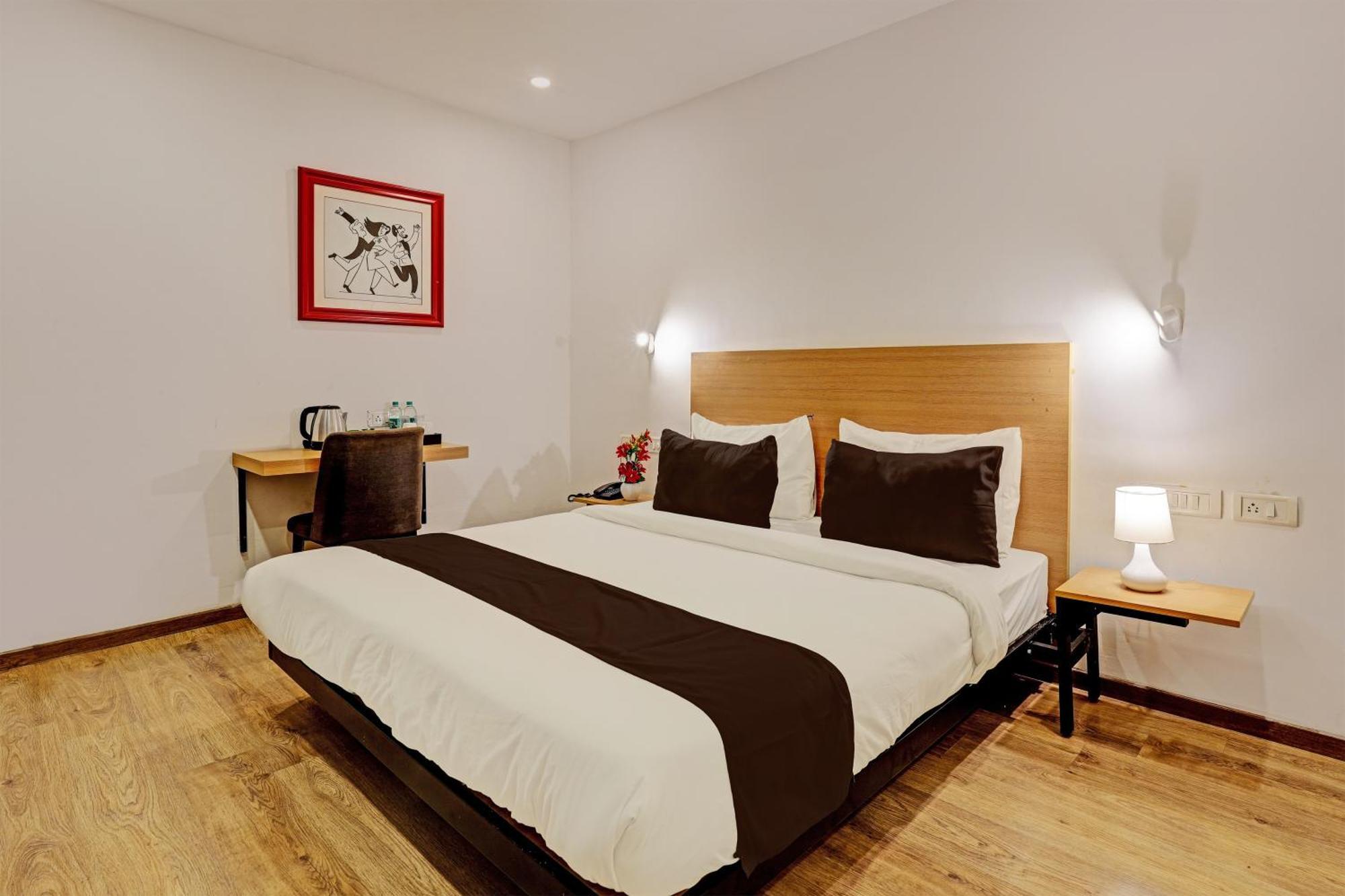 Super Townhouse Ramamurthy Nagar Formerly Navya International Bangalore Extérieur photo