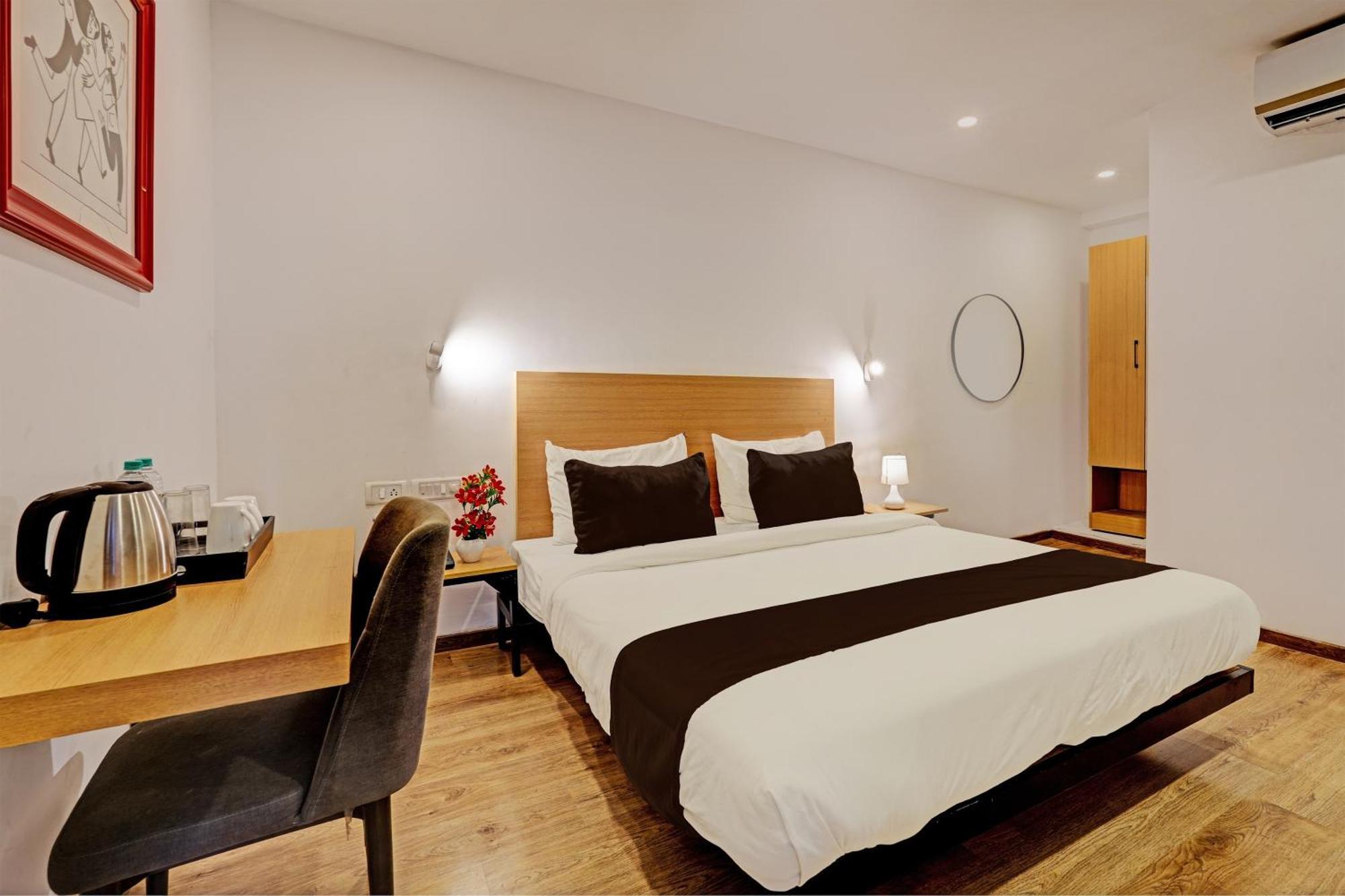 Super Townhouse Ramamurthy Nagar Formerly Navya International Bangalore Extérieur photo