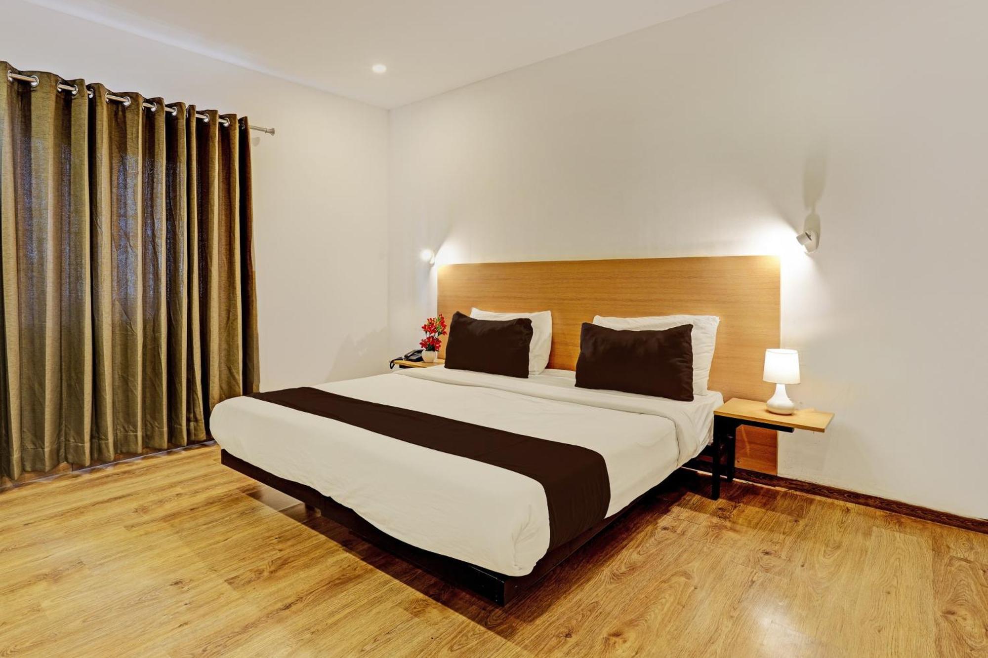 Super Townhouse Ramamurthy Nagar Formerly Navya International Bangalore Extérieur photo